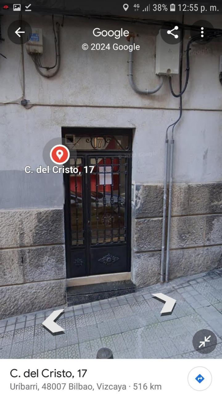 A 5 Minutos Andando Del Casco Viejo, Ayuntamiento, Plaza Circular Y Gran Via De Bilbao Y Proximo A Las 2 Lineas De Metro Exterior foto